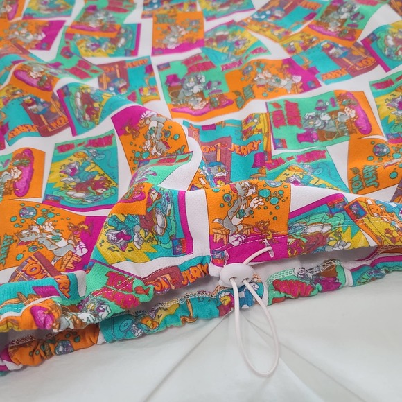 Tom & Jerry Sweatshirt Large Comic All Over Print Cartoon Fleece NWT Orange Pink - Picture 5 of 10
